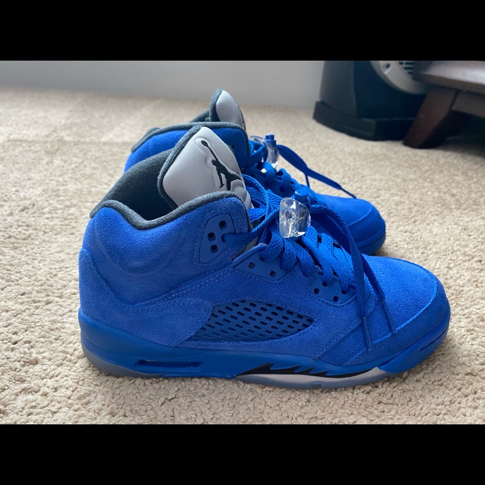 Grade School Jordan 5’s  Size 5y
